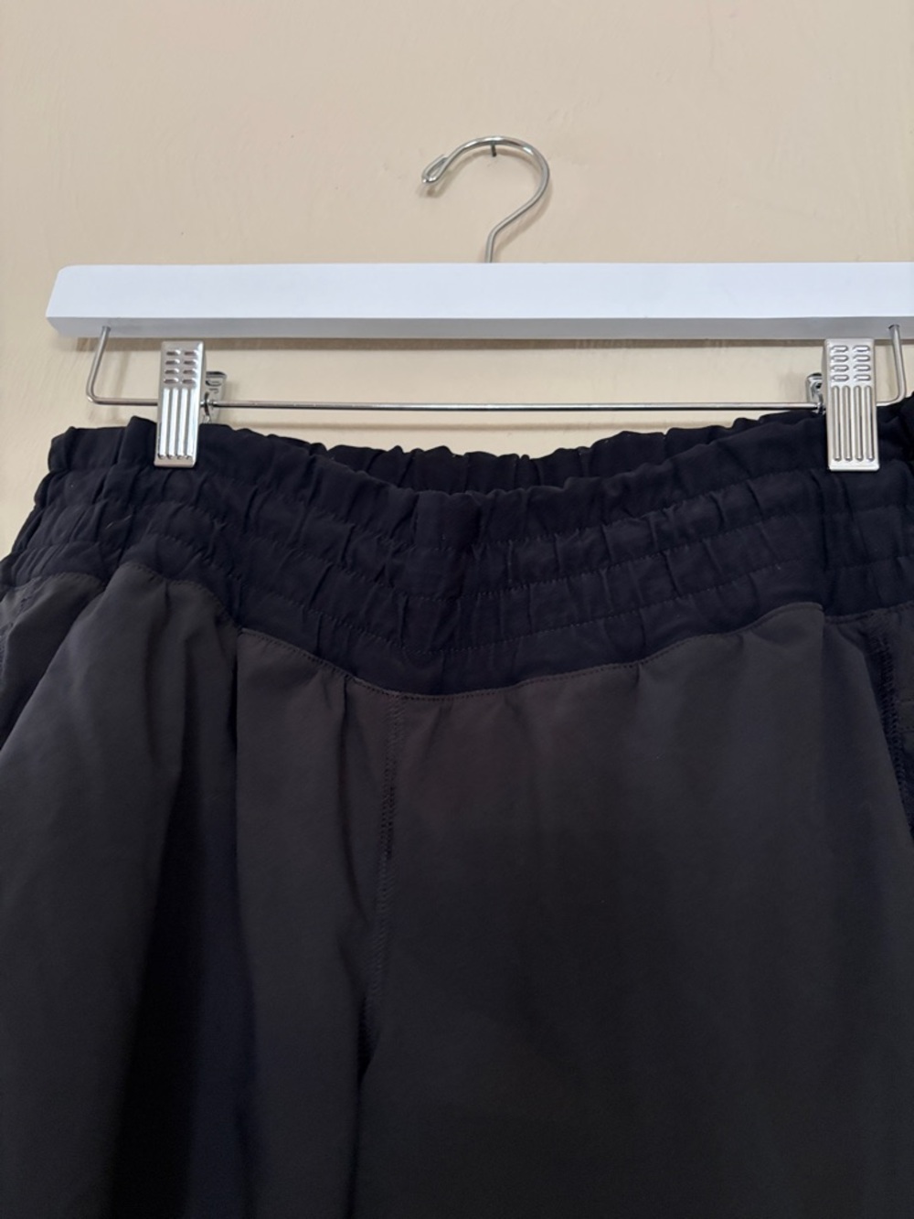 Lululemon Black Tracker Shorts. 4” - Picture 4 of 11